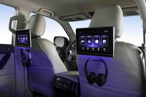 voiture avec ecran siege arriere