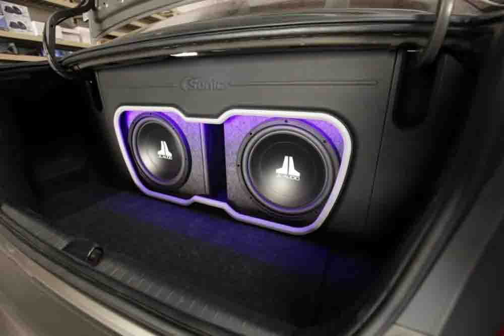subwoofer passif sur voiture